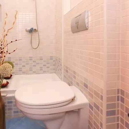 Family Friendly House With A Parking Space Kastel Sucurac, - 21842 * Kastela