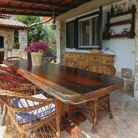 Family Friendly House With A Parking Space Kastel Sucurac, - 21842 Holiday home